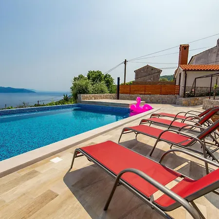 Mit Grossem Garten Und Pool Mošćenička Draga